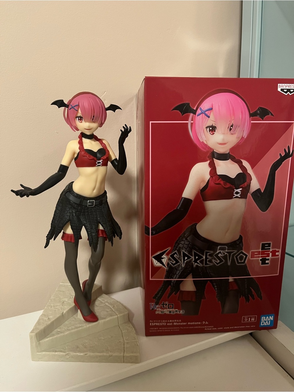 Red & Black Demon Girl Figure - Espresto Collectible